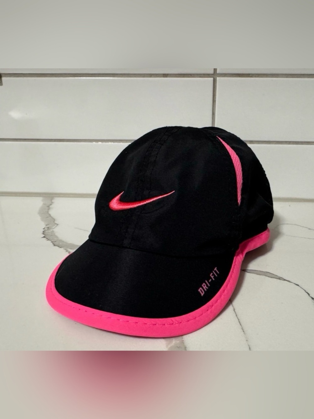 Nike Dri-FIT Toddler Hat 12-24 Months Black Pink Lightweight cap Unisex